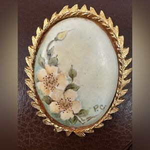 Antique Porcelain Hand Painted Flower Oval Brooch Vintage Pin signed Dodd 0600